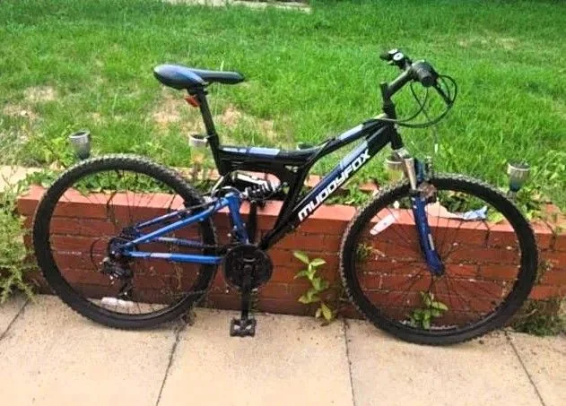 Muddyfox Recoil 26 Black & Blue Refurbished Bicycle - 26 inch