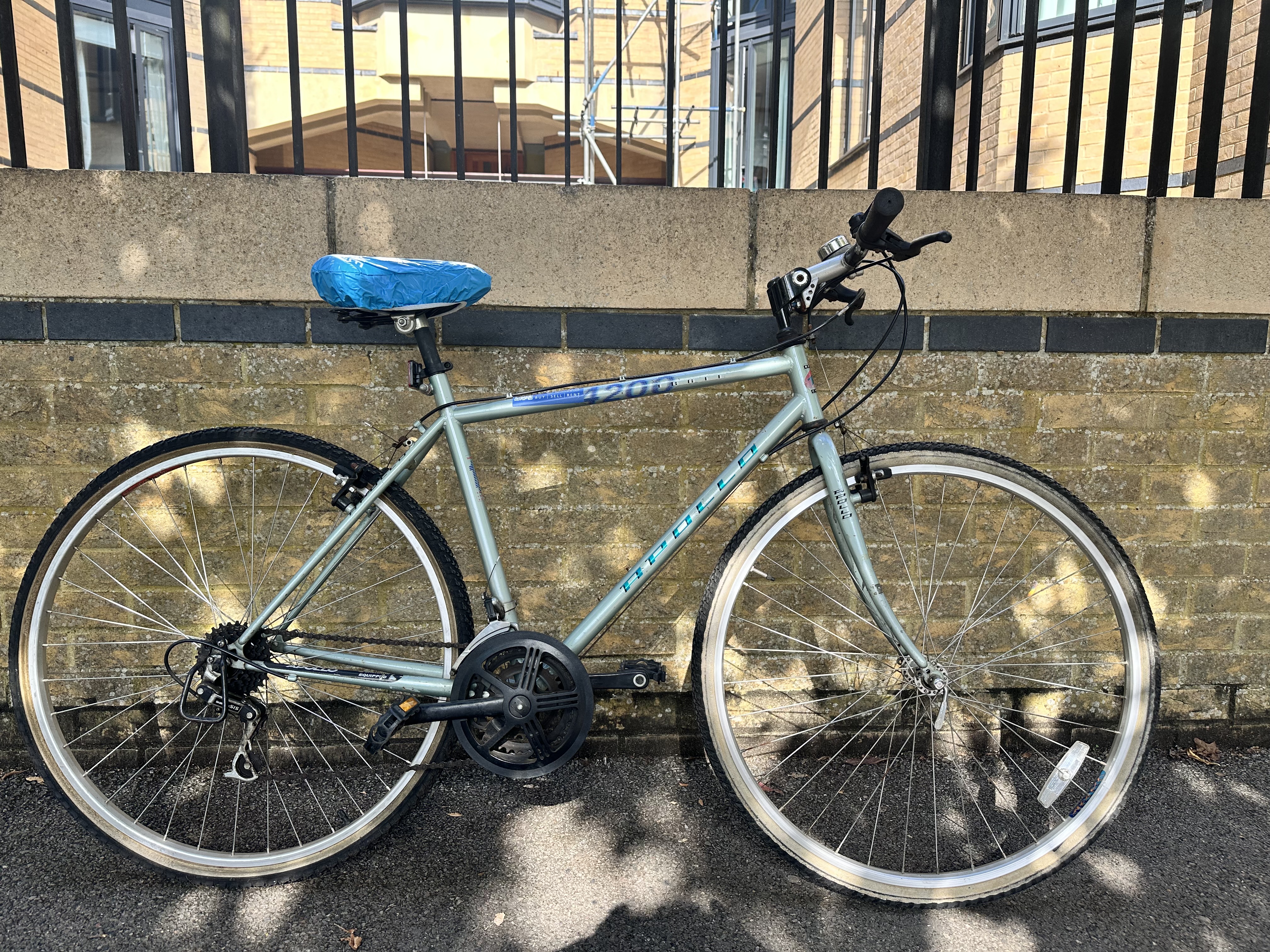 Apollo 4200 Trail Green Refurbished Bicycle - 28 inch