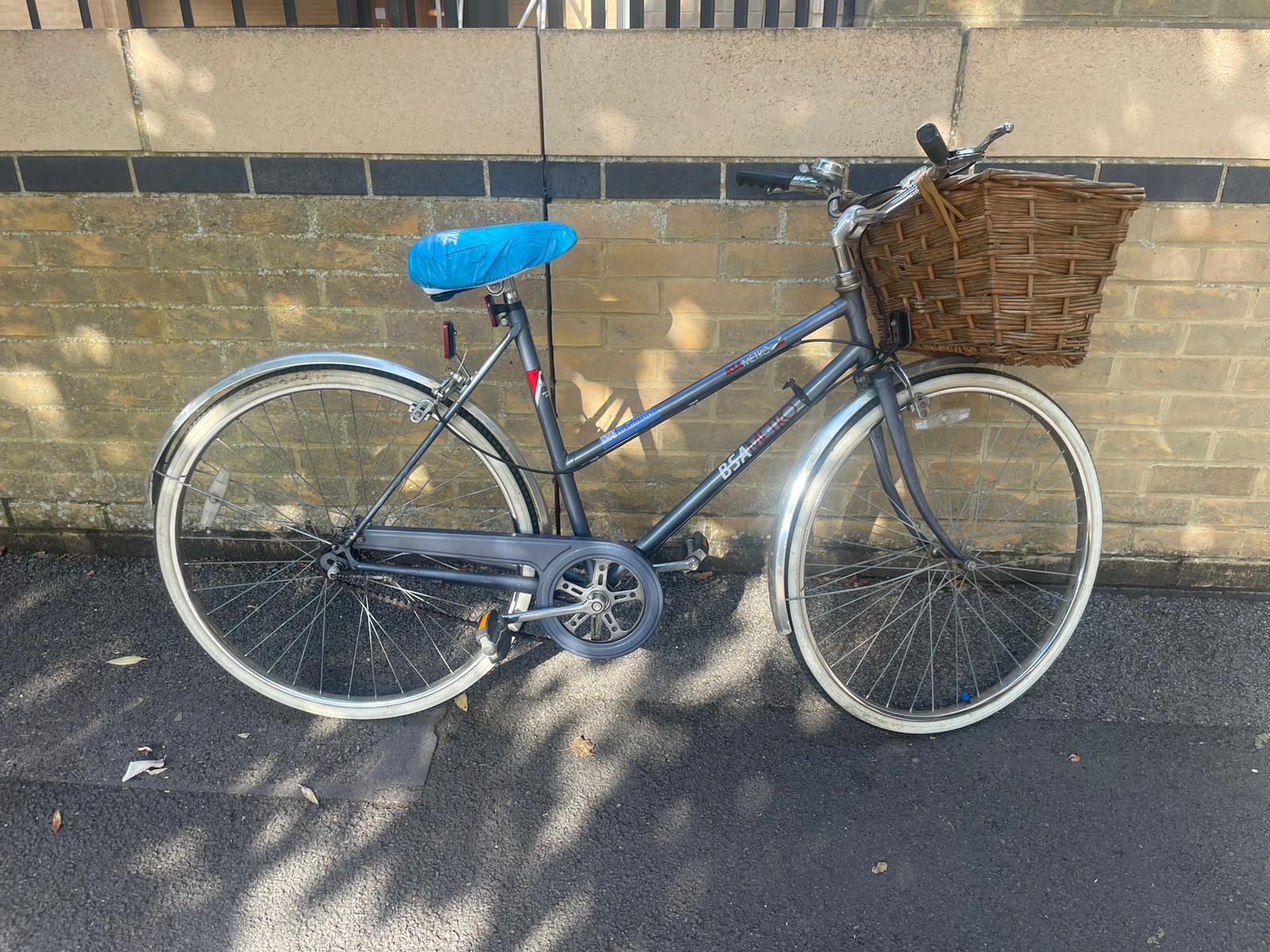 BSA Metro Grey Refurbished Bicycle - 28 inch
