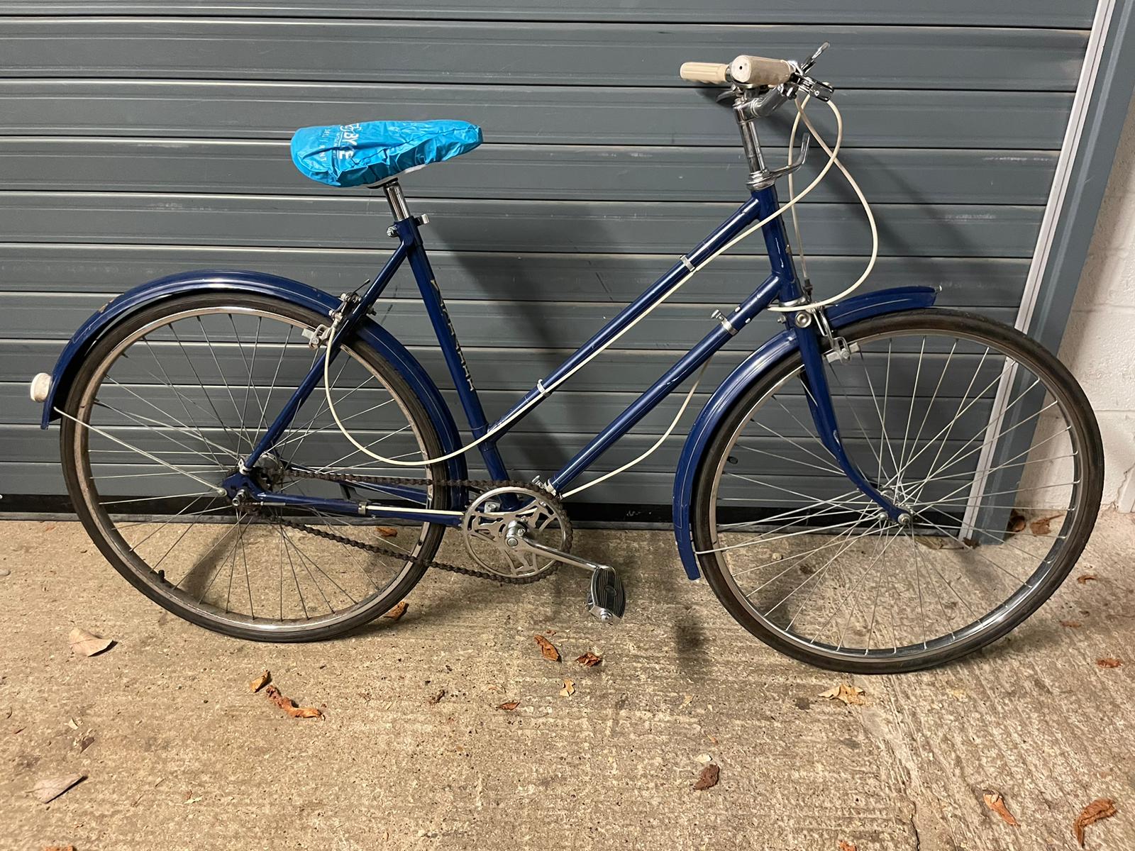 Raleigh Wayfarer City bike Blue Refurbished Bicycle - 28 inch