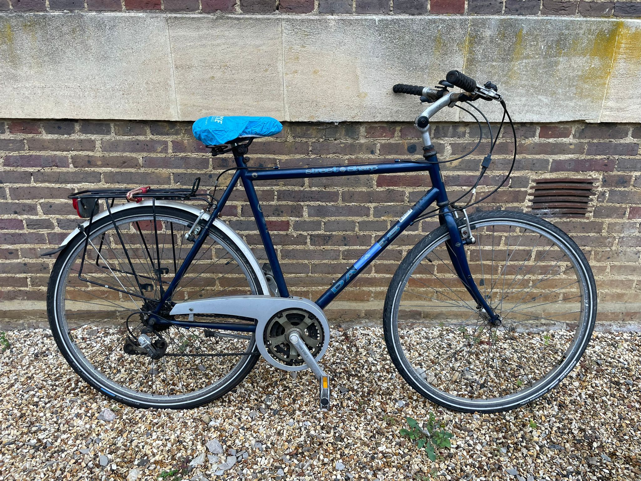 Dawes Street Sharp Dark Blue Refurbished Bicycle - 28 inch